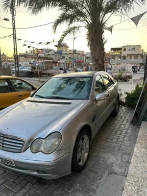 mercedes Benz