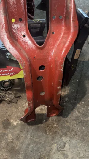 قطع غيار المرسيدس بوز