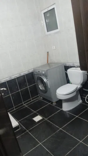 175 m2 5 Bedrooms Apartments for Sale in Irbid Al Husn