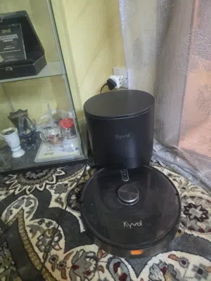 cleaning robot cubovac very less used