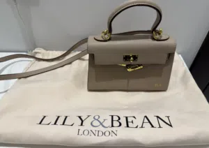 شنطة Lily & Bean نظيفة للبيع