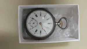 ساعة جيب فضة مختومة قديمة سويسرية