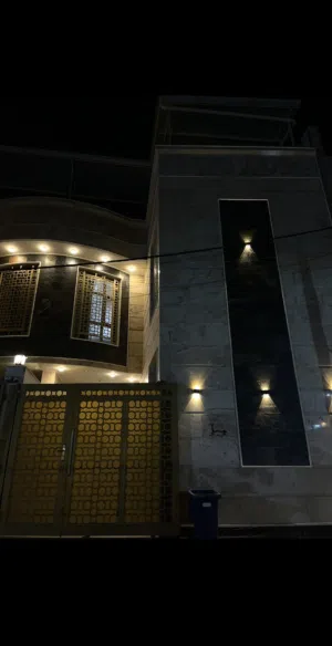 بيت بناء حديث للبيع في بريهة
