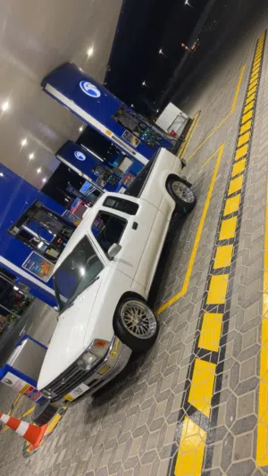 Toyota pickup 1994 classic car with original subaru racing seats valvetronic exhaust