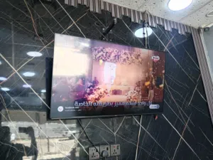 سلام عليكم ورحمة الله وبركاته شاشه جديده يشهد الله سمارت اخر اصدار السعر 250