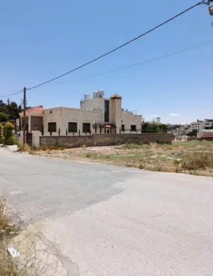 Residential Land for Sale in Amman Naour