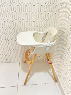 Baby food chair
