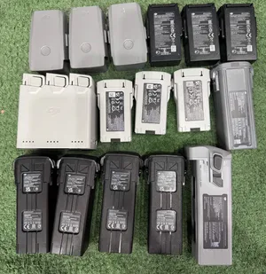 Accessories and equipment . Batteries . New0