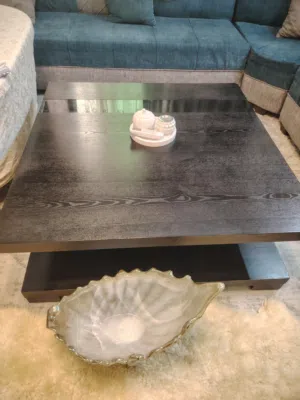 طاولة من ikea