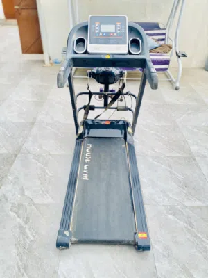 جهاز جري كارديو مع حزام كهربائي رجاج يتحمل وزن 120 كيلو مستعمل ونظيف