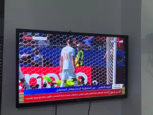 شاشه 32انش مستعمل شبه جديد