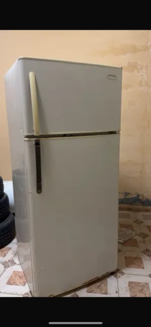 ثلاجه وسخانه ودينمو وكنب
