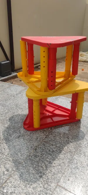 كراسي مع رحلات (طاوله) للأطفال