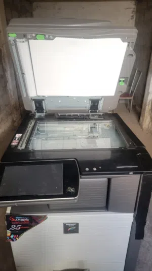 طابعة شارب شبه جديد