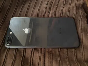 ايفون 8 plus عرطططه ب10.000