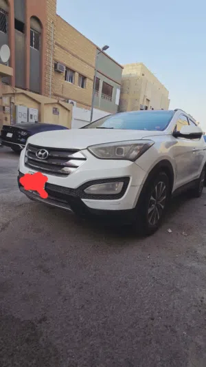 Used Hyundai Santa Fe in Al Riyadh
