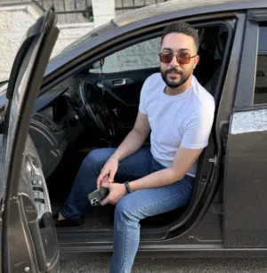 محمد المومني 