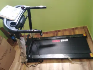 جهاز ريامضه للمشي ومعه جهاز للخصر استعمال خفيف في حاله ممتاز