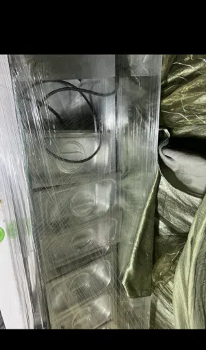 ثلاجة سلطات للبيع بسعر مغرٍ جدًا