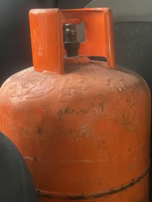 Gas cylinder