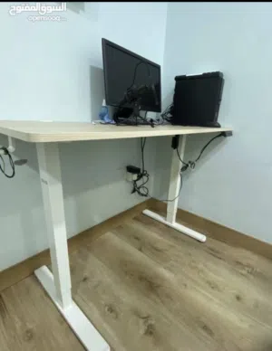 For sale devo gaming table للبيع طاولة ديفو