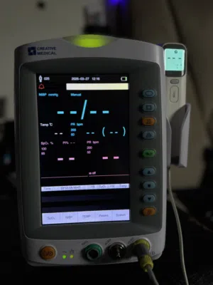 علامات حيوية Vital sign monitor