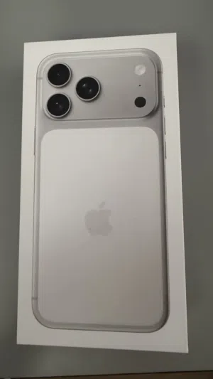 17 pro max silver TDRA from Apple Store New