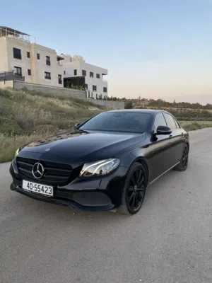 Mercedes-Benz E350e 2017 Plug-In Hybrid – Black Edition