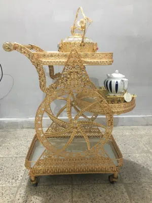 عربة تقديم