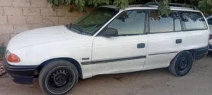 ابل استرا للبيع