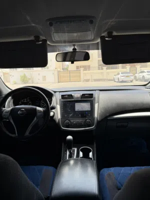 Used Nissan Altima in Muscat