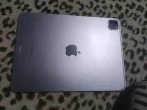 Apple iPhone 11 Pro 128 GB in Amman