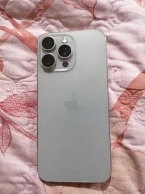 Apple iPhone 15 Pro Max 256 GB in Basra