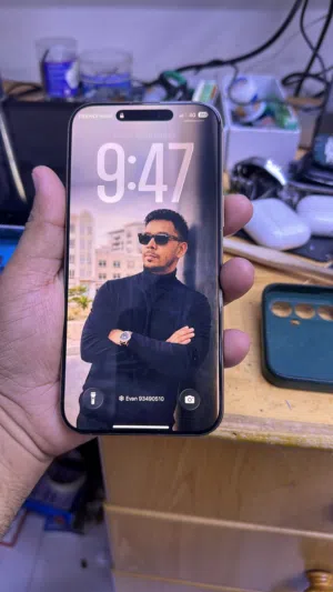phone 16 pro max 256 battry 97 cycle Count 243 All orignal with box no 1 scratch urgent sale..