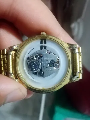 Analog Quartz Orient watches  for sale in Suez