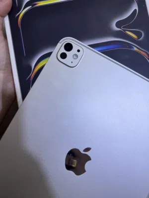 Apple iPad Pro 11 256 GB in Basra