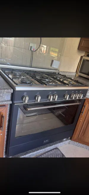 غاز Elba إيطالي للبيع من نسيم الدادا بحالة ممتازه استعمال خفيف