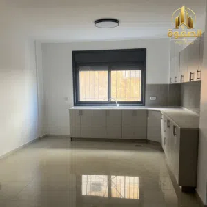 185 m2 3 Bedrooms Apartments for Rent in Ramallah and Al-Bireh Al Tira