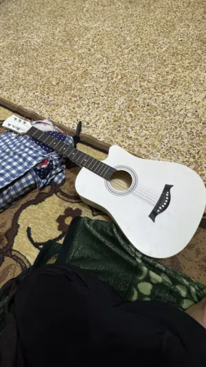 كيتار جديد ما مستعمل