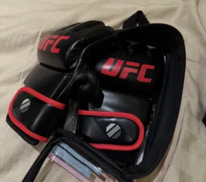 قفازات MMA