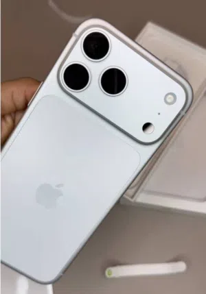Apple iPhone 17 Pro Max 256 GB Silver Color