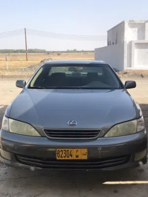 Used Lexus ES in Buraimi