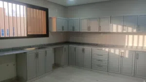 طقم 5 متر و70 سم   يجي 315 × 255 سم