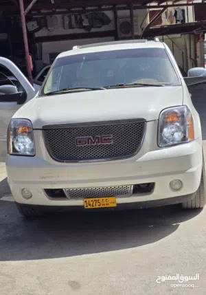 قطع غيار سكراب جمس دينالي يوكن 2010 متوفر صناعية المعبيلة مكينة 6.2 محرك GMC Yukon Denali