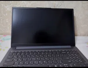 لاب توب لينوفو لوك اتشحن 30مره فقط