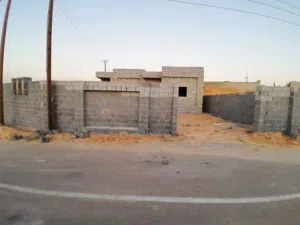 منزل هيكل وجهتين للبيع في بئر العالم قصر بن غشير