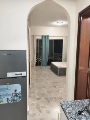 استديو للايجار القرم وايضا لدينا شقق وفيديوهات في مواقع مختلفه جميعها تشمل الفواتير والصيانه