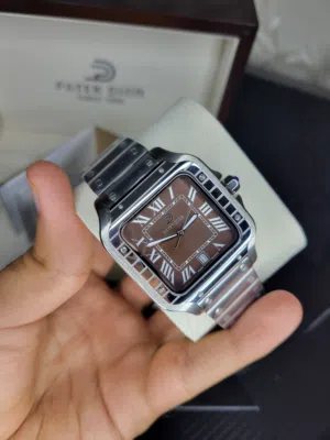 إصدار محدود من دار PATEK DIOR، الاسم الذي يجمع بين الفخامة والإرث السويسري العريق.طبعة محدودة