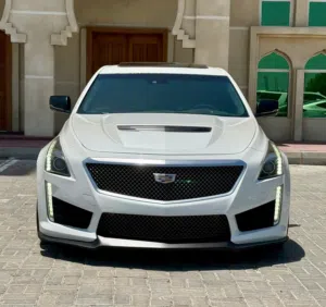 كاديلاك CTS V خليجي
