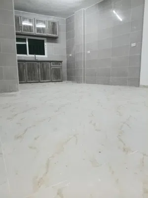 90 m2 3 Bedrooms Apartments for Rent in Zarqa Hay Al-Rasheed - Rusaifah